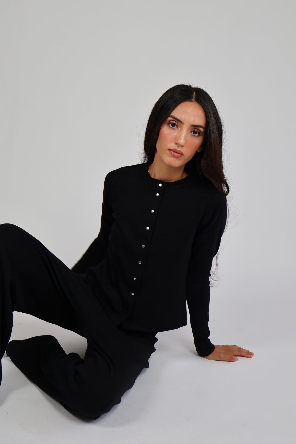 Modal Button Up Top - Black